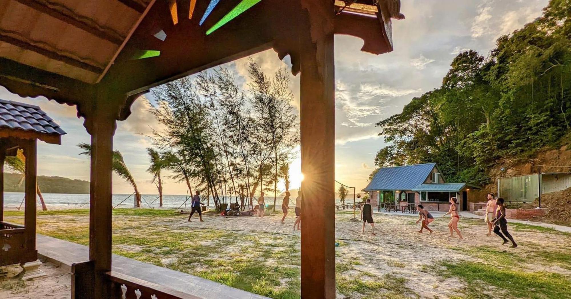 Langkawi Pantai Cenang - Private Beach Glamping Experience Esterno foto